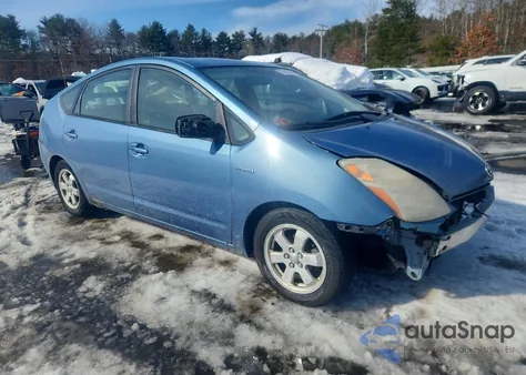 2005 Toyota Prius z USA, uszkodzony, nr VIN JTDKB20U863138474